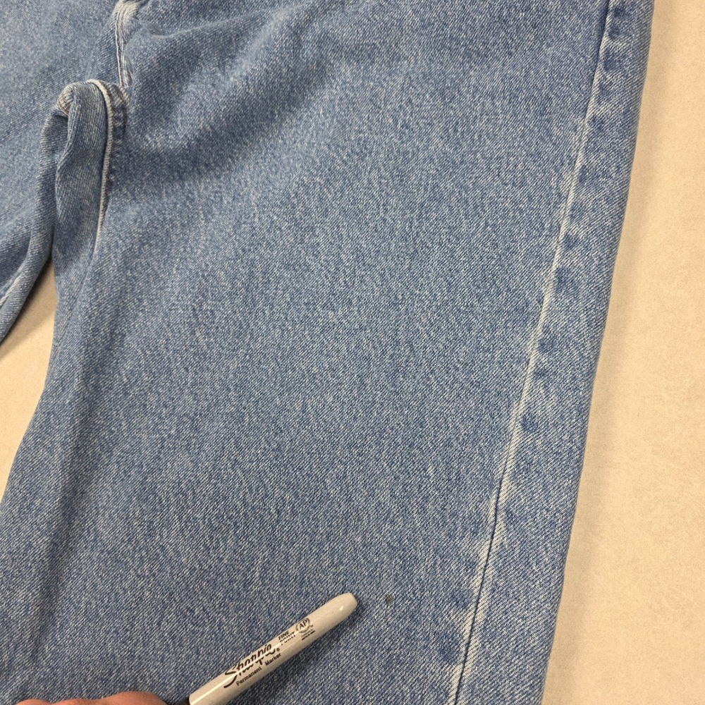 Harley Davidson Mens Relaxed Fit Jeans Blue Denim Size 40x30 Small Stain - Picture 4 of 13